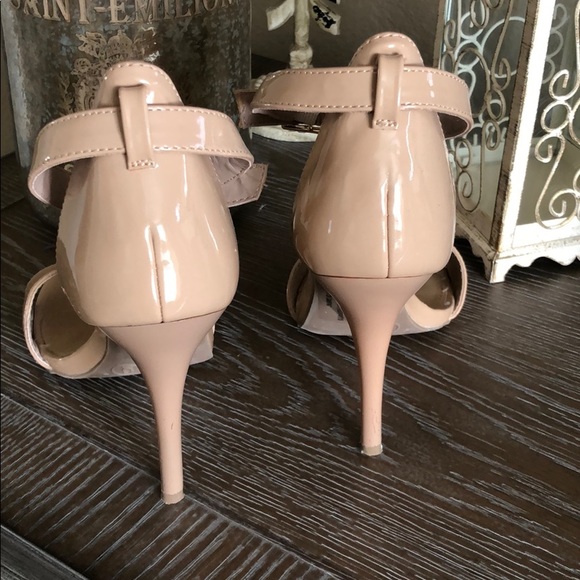 SOLDMossimo ankle strap heels - Picture 2 of 6